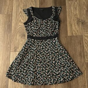 Jessica Simpson Floral Dress with Lace detail